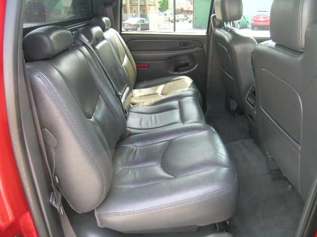 Chevrolet Avalanche 2004 photo 2