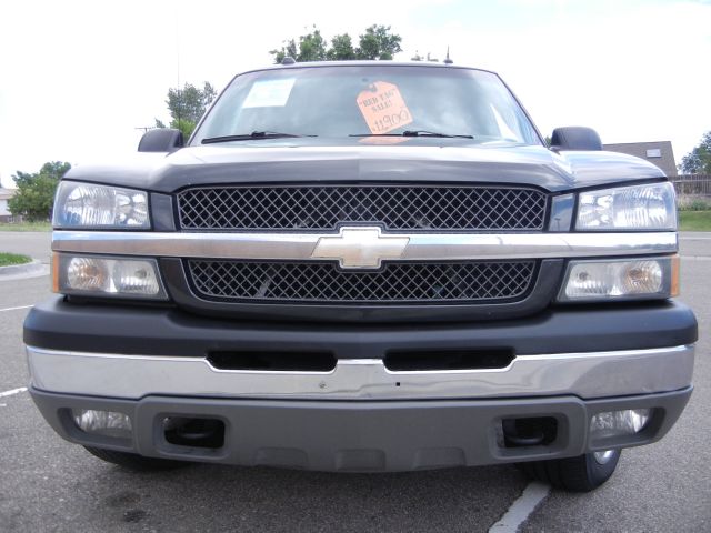 Chevrolet Avalanche 2004 photo 3