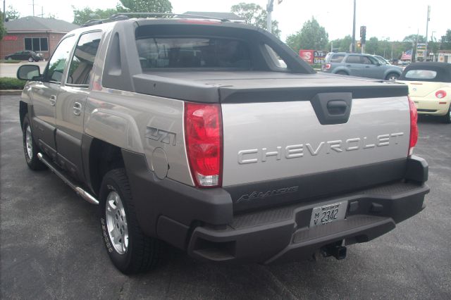 Chevrolet Avalanche 2004 photo 14