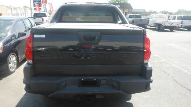 Chevrolet Avalanche 2004 photo 11