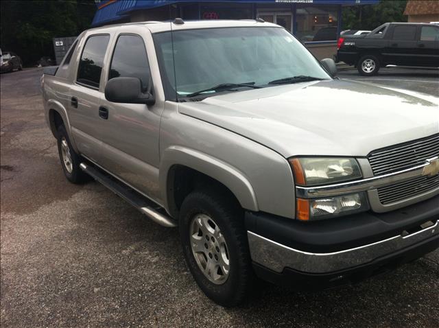 Chevrolet Avalanche 2004 photo 1