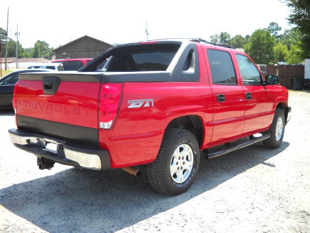 Chevrolet Avalanche 2004 photo 2