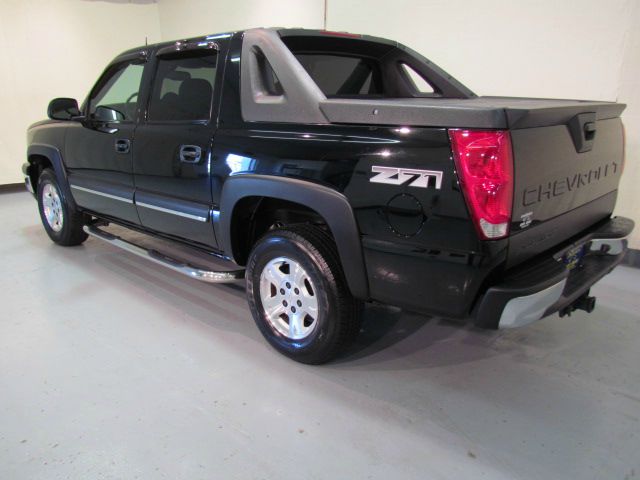 Chevrolet Avalanche 2004 photo 21