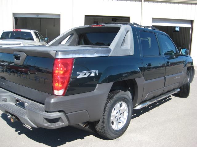 Chevrolet Avalanche 2004 photo 3