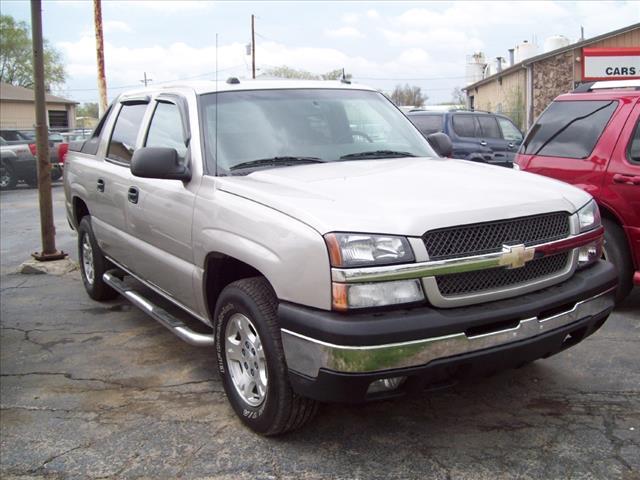 Chevrolet Avalanche 2004 photo 3