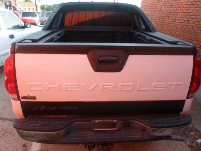 Chevrolet Avalanche 2004 photo 1