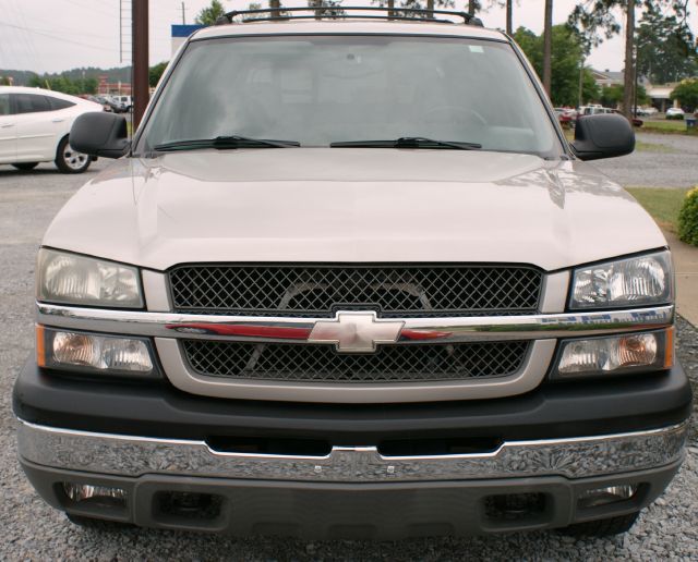 Chevrolet Avalanche 2004 photo 23