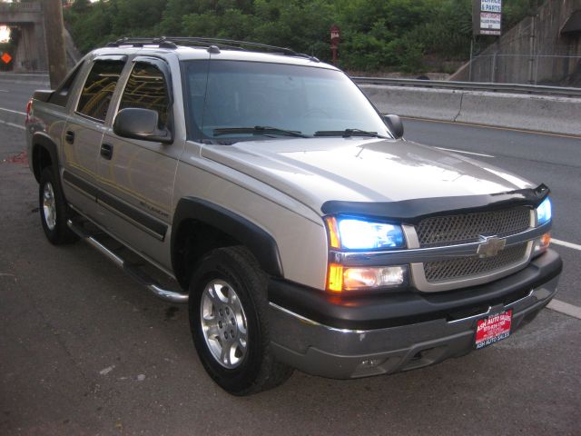 Chevrolet Avalanche 2004 photo 4