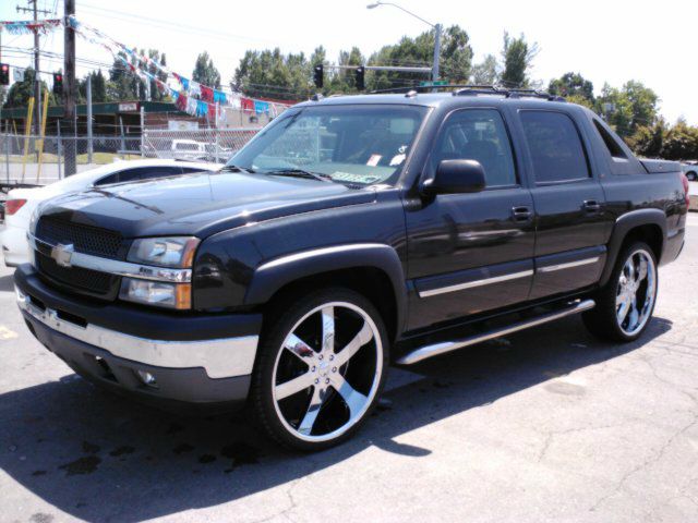 Chevrolet Avalanche 2005 photo 3