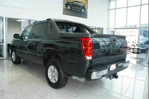 Chevrolet Avalanche 2005 photo 2