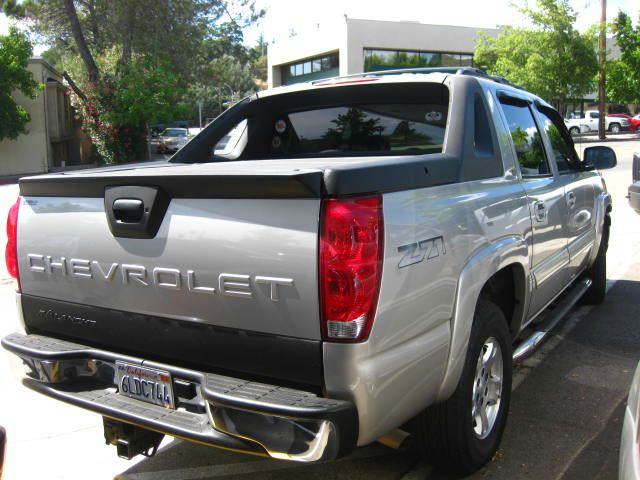 Chevrolet Avalanche 2005 photo 1