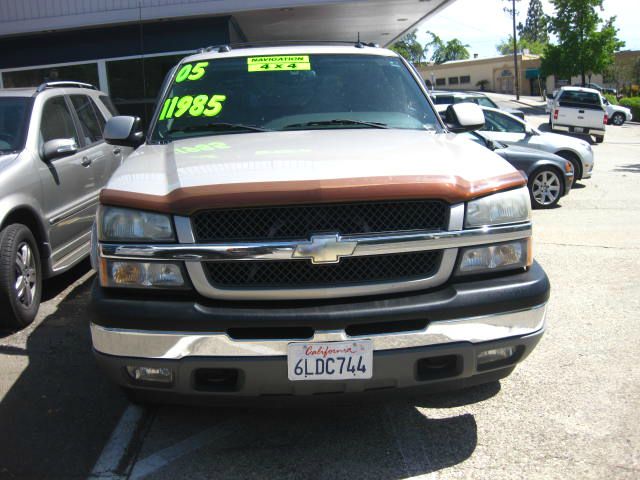 Chevrolet Avalanche 2005 photo 3