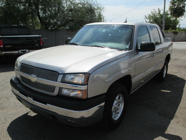 Chevrolet Avalanche 2005 photo 2