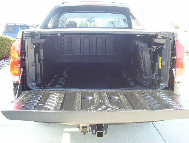 Chevrolet Avalanche 2005 photo 7