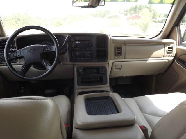 Chevrolet Avalanche SL1 Crew Cab Pickup