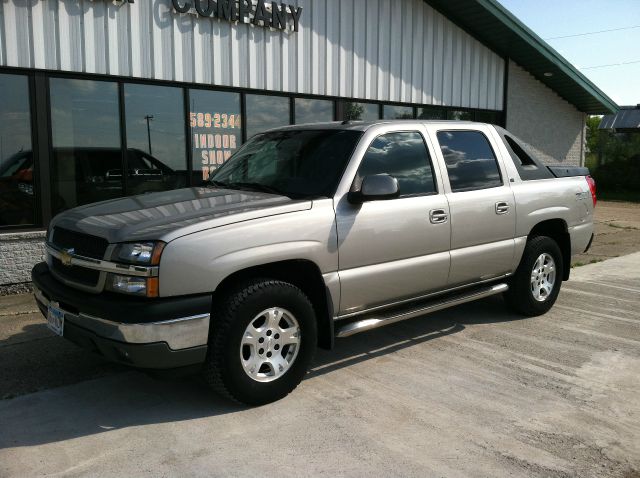 Chevrolet Avalanche 2005 photo 3