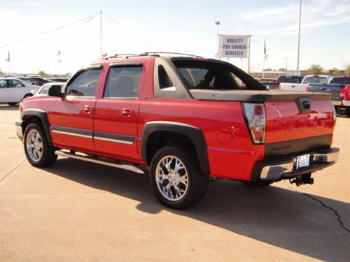 Chevrolet Avalanche 2005 photo 3