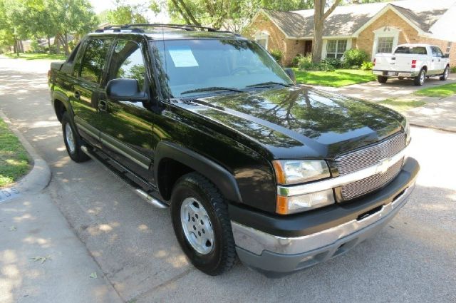 Chevrolet Avalanche 2005 photo 19