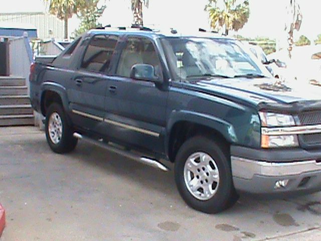 Chevrolet Avalanche 2005 photo 3