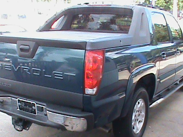 Chevrolet Avalanche 2005 photo 6