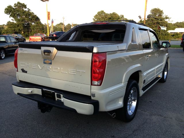 Chevrolet Avalanche 2005 photo 1