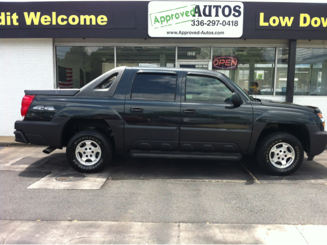 Chevrolet Avalanche 2005 photo 2