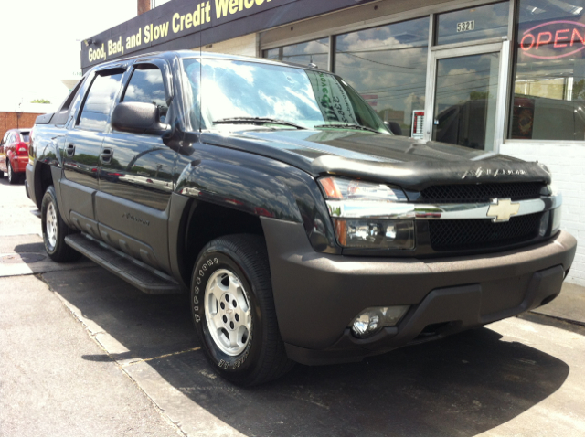 Chevrolet Avalanche 2005 photo 3