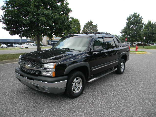 Chevrolet Avalanche 2005 photo 2