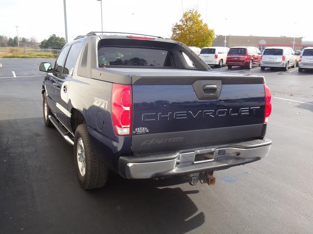 Chevrolet Avalanche 2005 photo 4