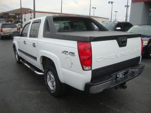 Chevrolet Avalanche 2005 photo 2