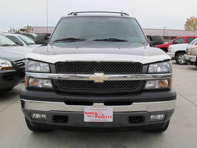 Chevrolet Avalanche 2005 photo 3