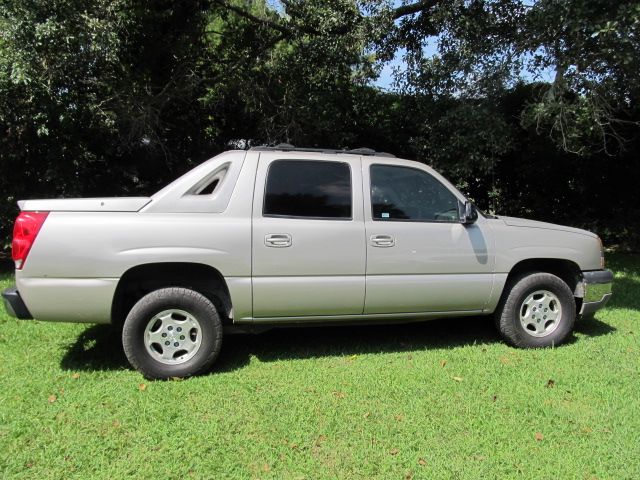 Chevrolet Avalanche 2005 photo 4