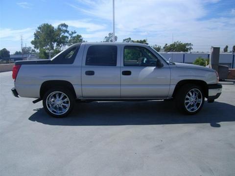 Chevrolet Avalanche 2005 photo 2