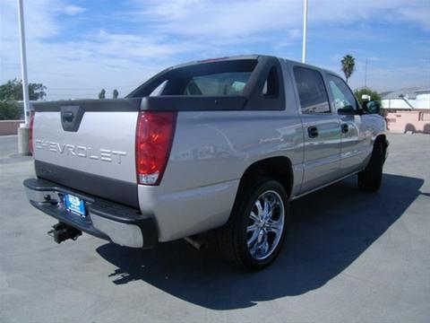 Chevrolet Avalanche 2005 photo 3