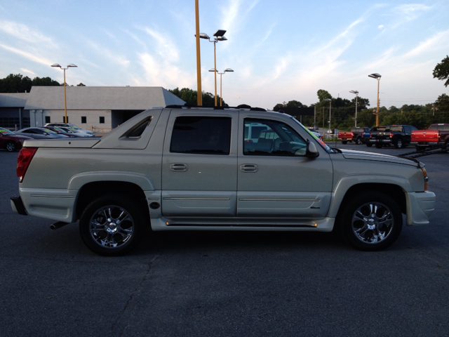 Chevrolet Avalanche 2005 photo 1