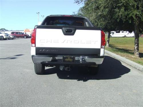 Chevrolet Avalanche 2005 photo 3