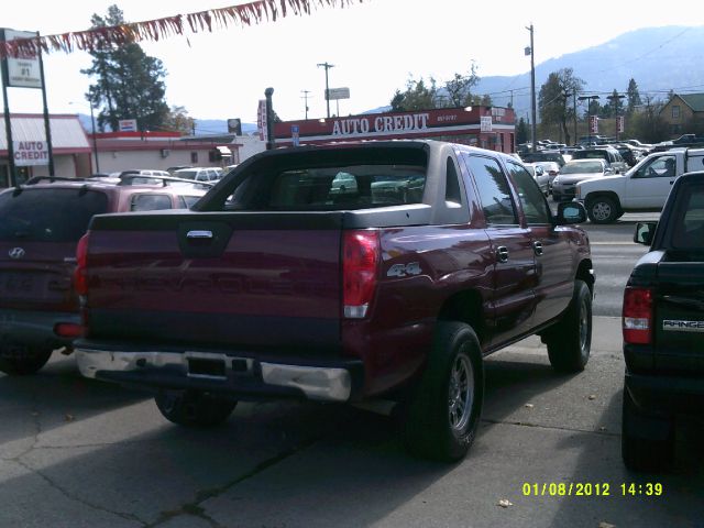 Chevrolet Avalanche 2005 photo 3