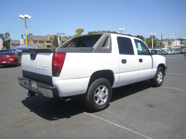 Chevrolet Avalanche 2005 photo 1