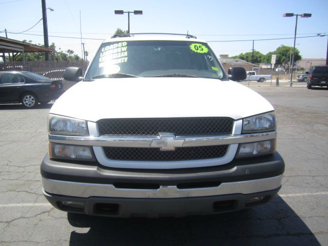 Chevrolet Avalanche 2005 photo 2