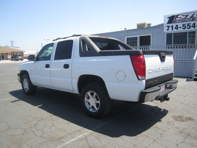 Chevrolet Avalanche 2005 photo 3