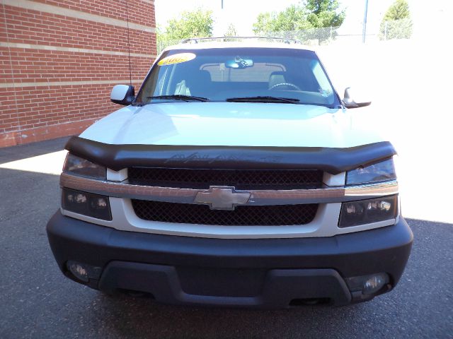 Chevrolet Avalanche 2005 photo 3