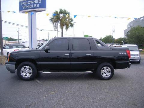 Chevrolet Avalanche 2005 photo 2