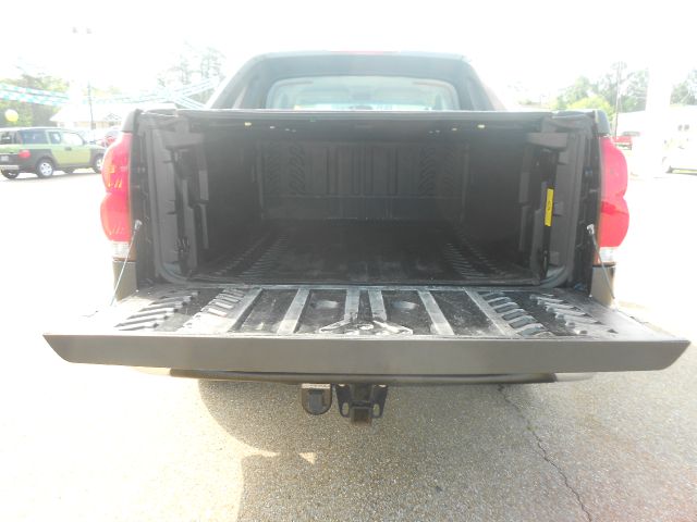 Chevrolet Avalanche 2006 photo 4