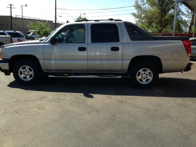 Chevrolet Avalanche 2006 photo 2