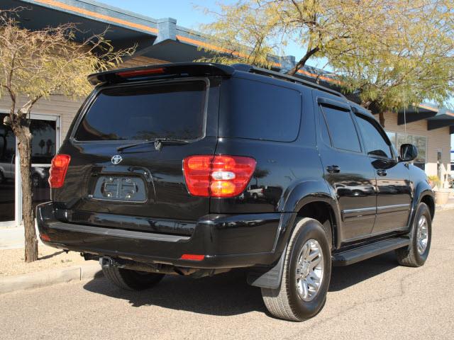 Chevrolet Avalanche SLE Crew Cab 4x4 Z-71 Pickup Truck