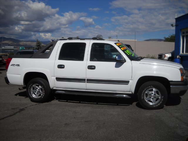 Chevrolet Avalanche 2006 photo 3