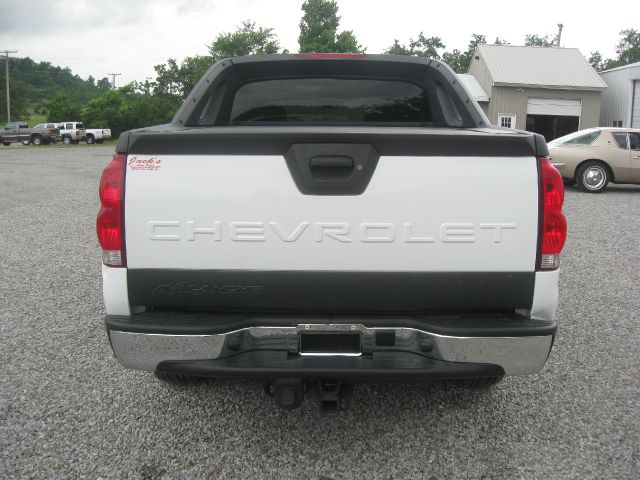 Chevrolet Avalanche 2006 photo 19