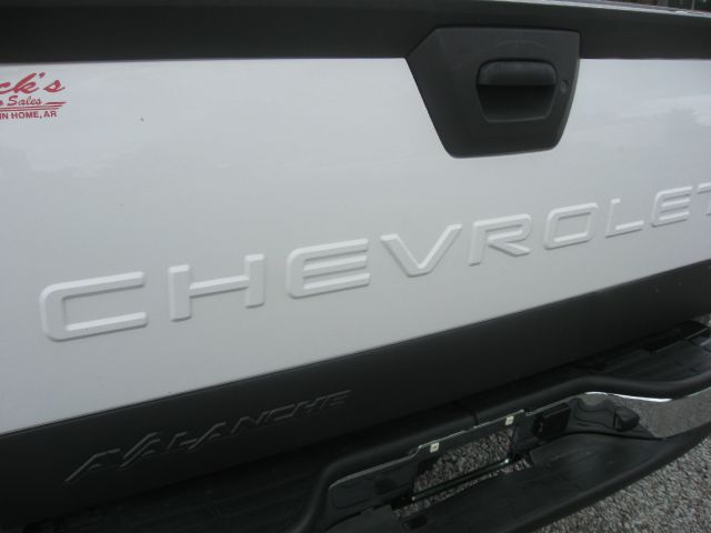 Chevrolet Avalanche 2006 photo 23