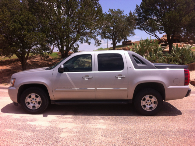 Chevrolet Avalanche 2007 photo 3