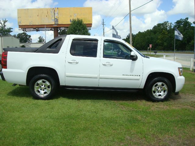 Chevrolet Avalanche 2007 photo 2